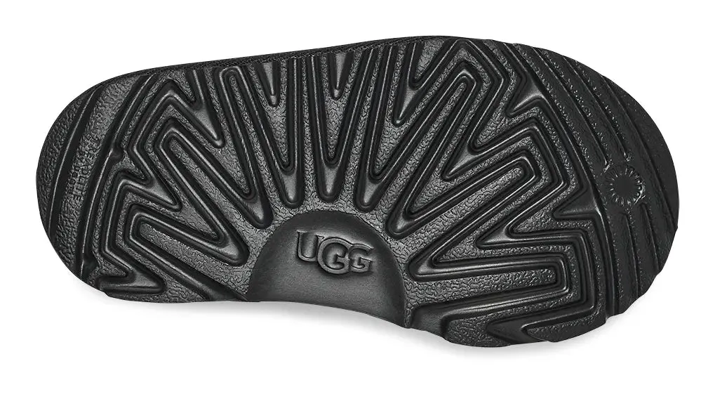 Toddler’s UGG Neumel II – Cozy Suede Chukka with All-Day Comfort